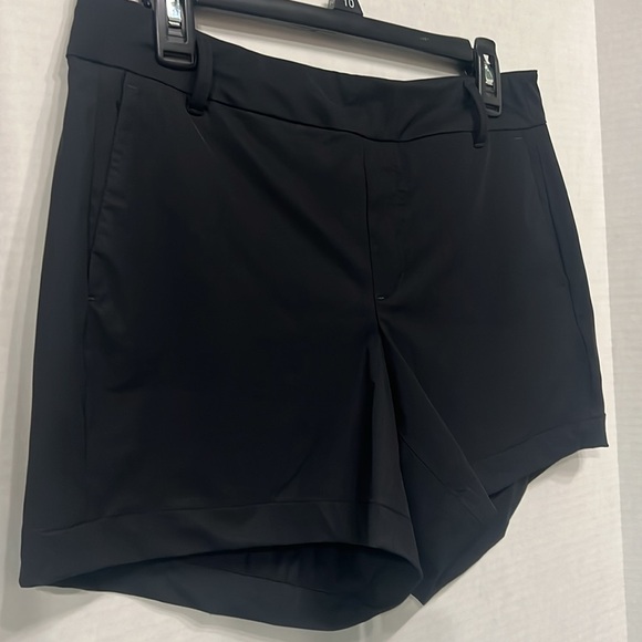 SPANX Sunshine Shorts, 6" - Picture 3 of 5